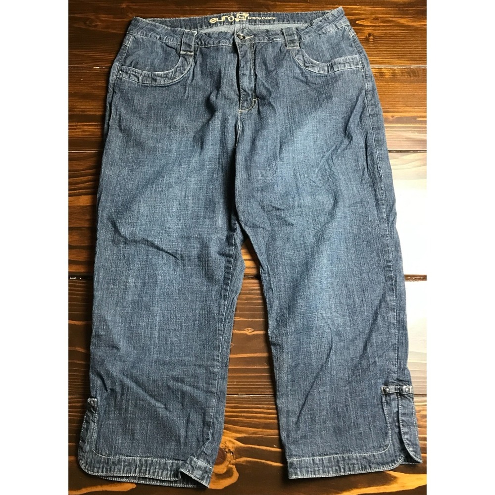 Euro Jeans, Women's Size 16, Blue, Denim, Capri, Tummy Control, Pockets